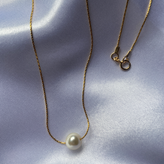 Gold Pearl Necklace